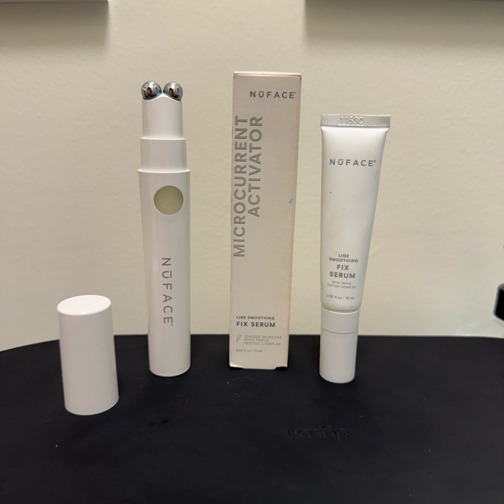 NuFACE Microcurrent Activator + Fix Serum Set